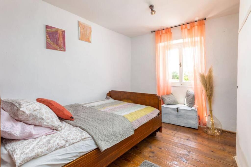 Casa Di Pietra Matelici Villa Divsici ภายนอก รูปภาพ