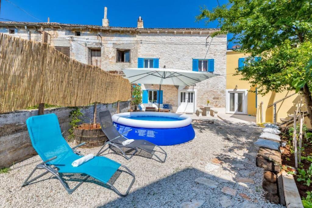 Casa Di Pietra Matelici Villa Divsici ภายนอก รูปภาพ